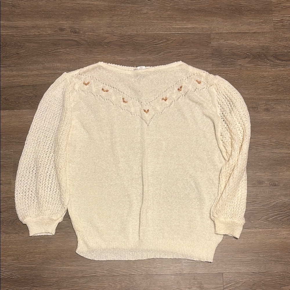 vintage 90s women’s beaded white sweater
